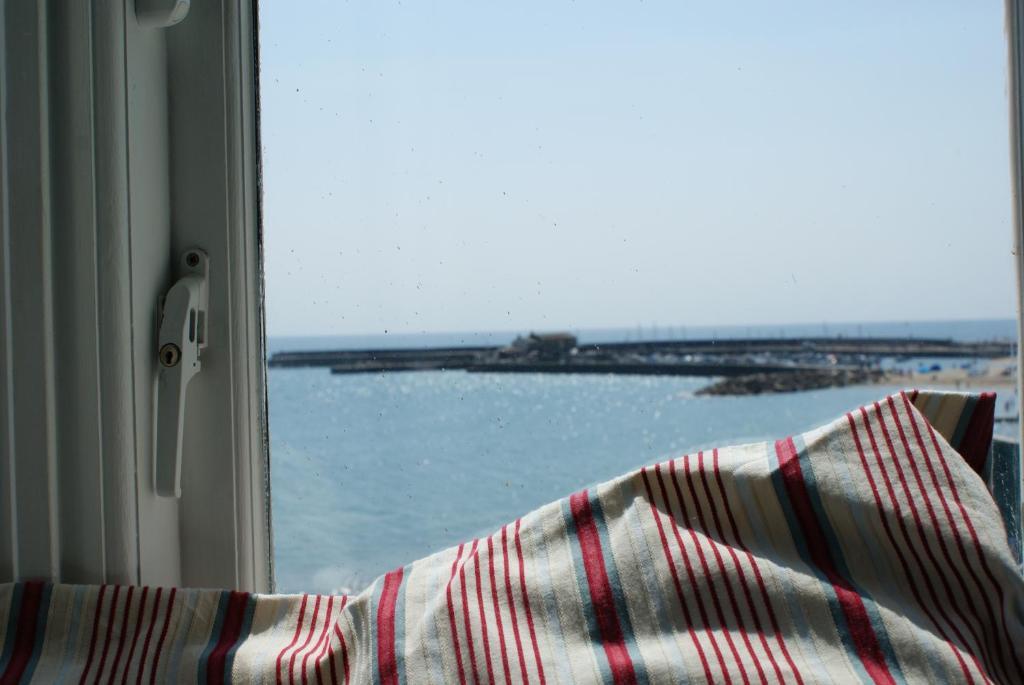 Ferienwohnung The Bay Lyme Regis Zimmer foto