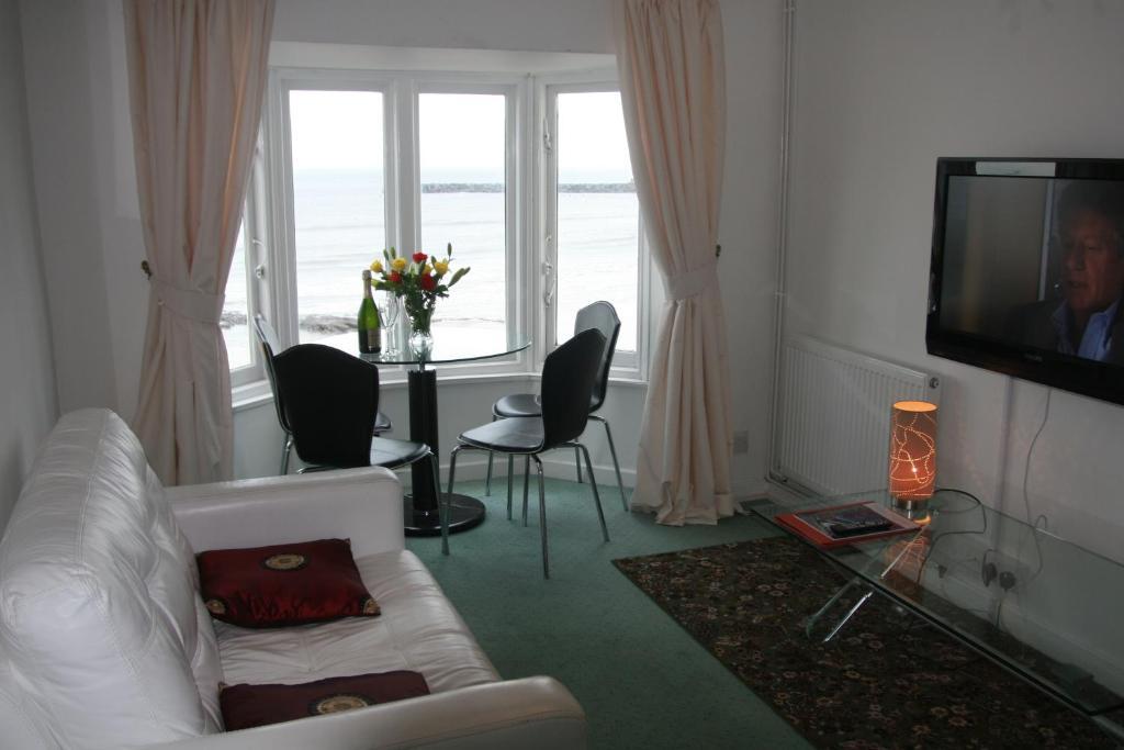Ferienwohnung The Bay Lyme Regis Zimmer foto